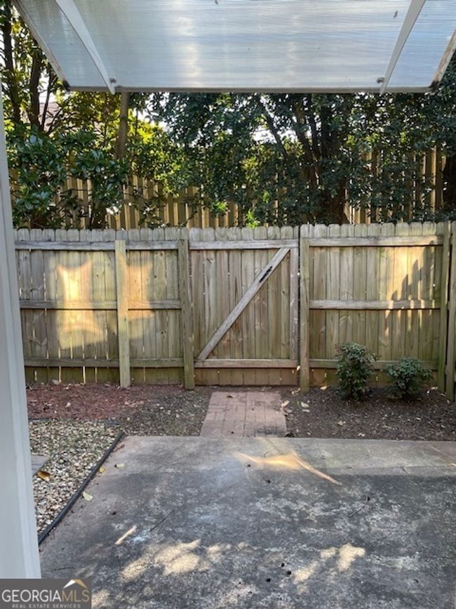 117 Rondak Cir Se, Townhouse with 2 bedrooms, 2 bathrooms and null parking in Smyrna GA | Image 17