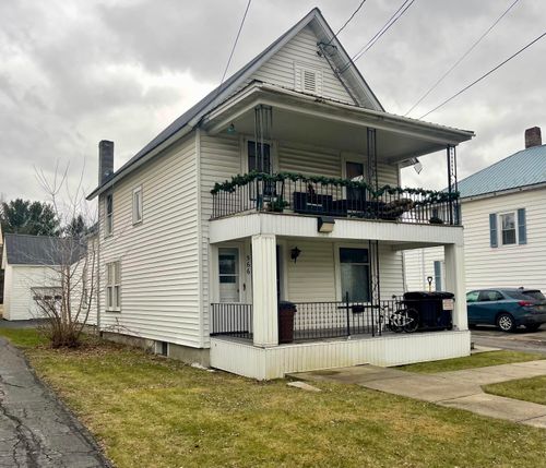 566 E Main St, Malone, NY, 12953-2034 | Card Image