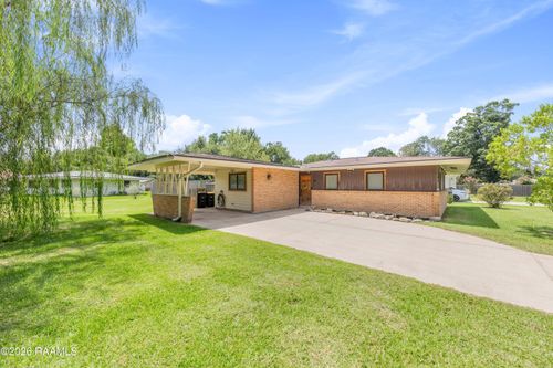301 Kathryn St, New Iberia, LA, 70560-1017 | Card Image