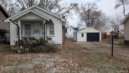 44 W Elza Ave, Hazel Park, MI, 48030-2256 | Card Image