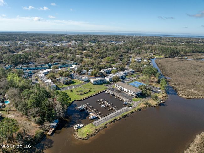 3230CumberlandRdamenities-28 | Image 12