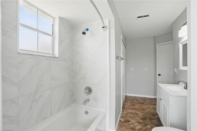 18210 Apple Rd, House other with 3 bedrooms, 2 bathrooms and 2 parking in FORT MYERS FL | Image 19