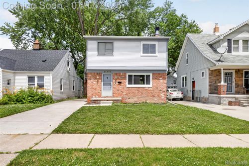 20471 Hollywood St, Harper Woods, MI, 48225-1164 | Card Image