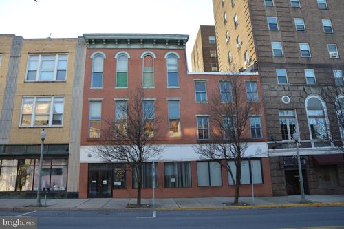 109 S Centre St, Pottsville, PA, 17901-3004 | Card Image