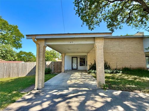 104 Verna Spur, Georgetown, TX, 78628-2453 | Card Image