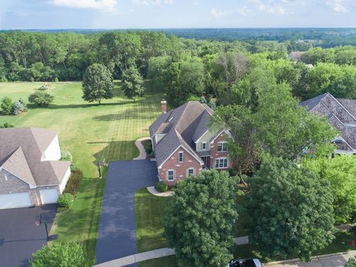 605 Red Cypress Dr, Cary, IL, 60013-2381 | Card Image