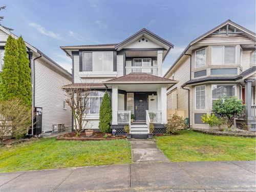 8694 206b St, Langley, BC, V1M3X5 | Card Image