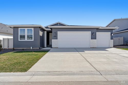 5660 N Chestnut Hill Way, Meridian, ID, 83646-2026 | Card Image