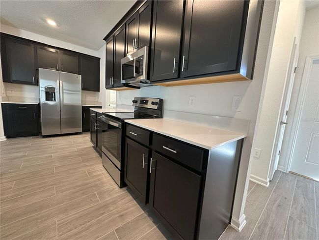 1629 Cross Prairie Pkwy, House other with 3 bedrooms, 3 bathrooms and null parking in KISSIMMEE FL | Image 9