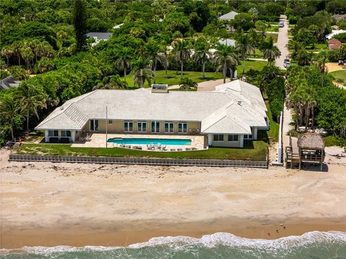 2135 N Porpoise Point Ln, Vero Beach, FL, 32963-2846 | Card Image