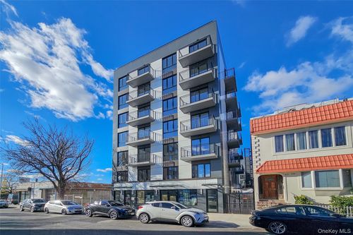 6d-43-34 53rd Street, New York, NY, 11377 | Card Image