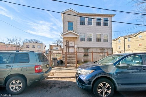 219 Clinton Pl, Newark, NJ, 07112-1501 | Card Image