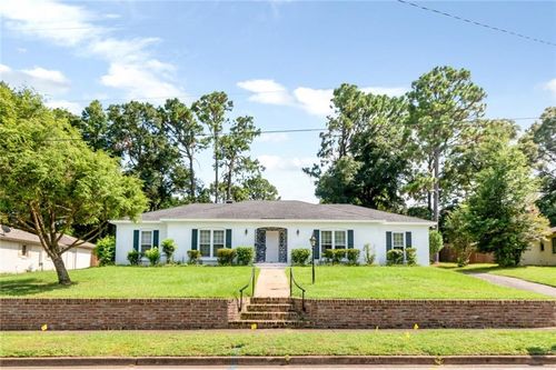 4059 Westmoreland Dr S, Mobile, AL, 36609-6133 | Card Image
