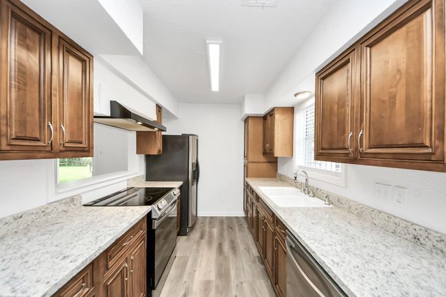 This kitchen is stunning! | Image 12