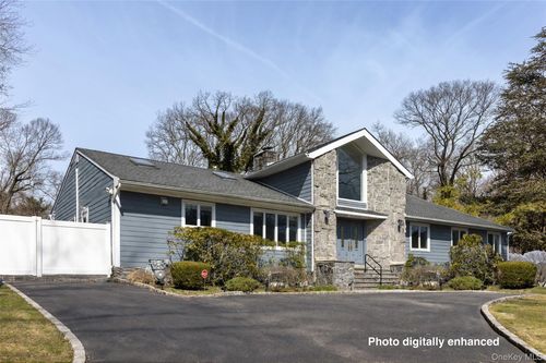 90 Belvedere Dr, Syosset, NY, 11791-1505 | Card Image