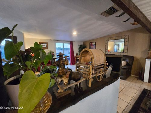 6620 W Bucking Horse Rd, Sahuarita, AZ, 85629-6772 | Card Image