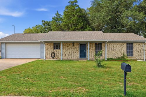 108 Brenda Dr, Mt Pleasant, TX, 75455-2064 | Card Image
