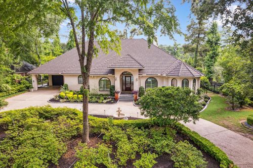 30 Halfmoon Ct, The Woodlands, TX, 77380-4600 | Card Image