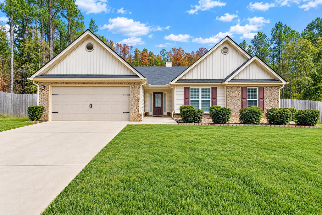 1723 Sara Hunter Ln Nw, For Sale in Milledgeville - eXp Realty