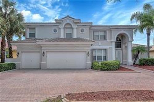 5034 Countrybrook Dr, Cooper City, FL, 33330-2618 | Card Image