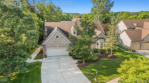 836 Townsend Dr, South Lyon, MI, 48178-1880 | Card Image