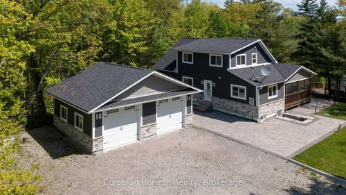 450 E Bay Rd, Georgian Bay, ON, P0C | Card Image