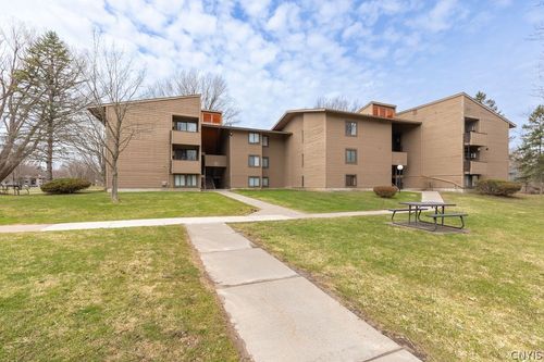 36 Watertree Dr, East Syracuse, NY, 13057-1906 | Card Image