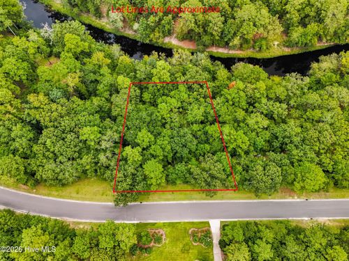 b11-155 Falling Water Way, Wallace, NC, 28466-2518 | Card Image