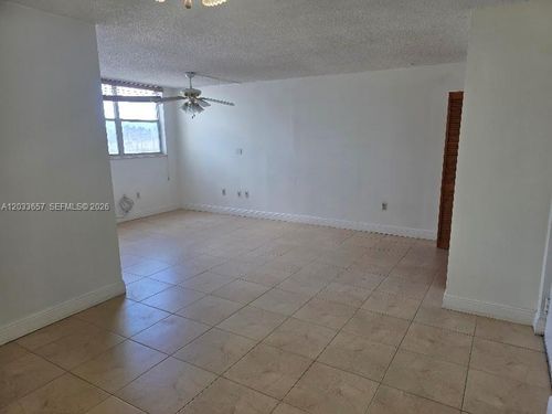 303-9411 Sw 4th St, Miami, FL, 33174-2072 | Card Image