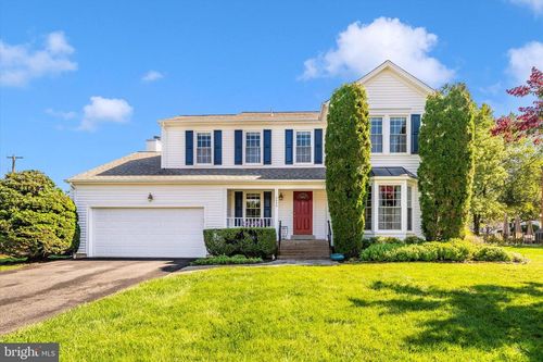 3559 Plum Dale Dr, FAIRFAX, VA, 22033-1250 | Card Image