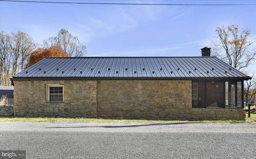 14301 Dutchtown Rd, MERCERSBURG, PA, 17236-9623 | Card Image