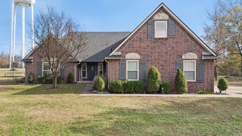 25807 Cactus Rd, Claremore, OK, 74019-2372 | Card Image