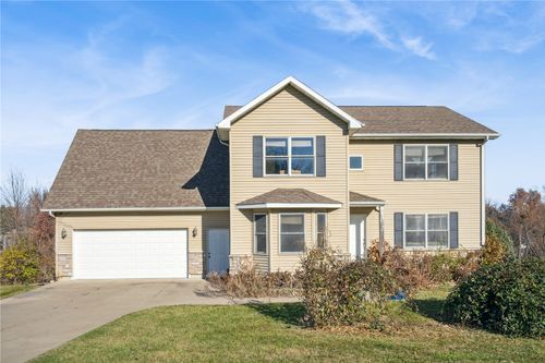 1164 Kyle Dr Ne, Iowa City, IA, 52240-9608 | Card Image