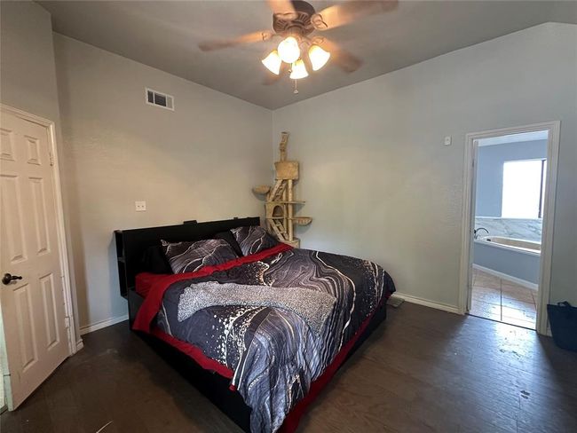 8730 Pines Place Dr, House other with 3 bedrooms, 2 bathrooms and 2 parking in Humble TX | Image 13