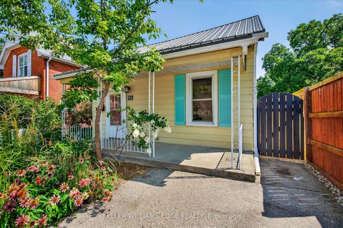 71 Brock St, Brantford, ON, N3S5T9 | Card Image