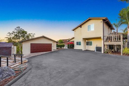 1206 Thistle Braes Ter, Lakeside, CA, 92040 | Card Image