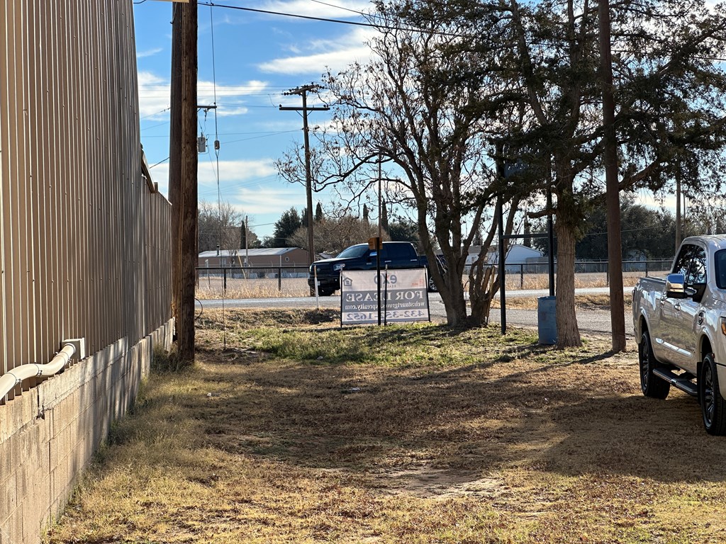 Commercial Sale in Odessa 5