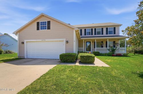 1079 Raven Rd, Bowling Green, OH, 43402-9094 | Card Image