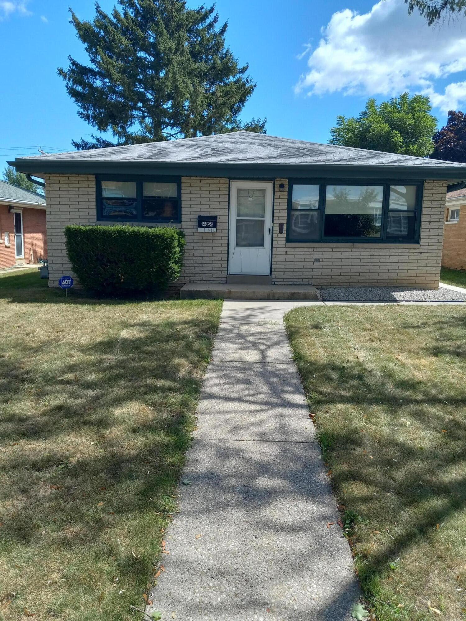 64th St, Milwaukee, WI 53216