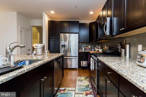 207 Brinley Ct, PHILADELPHIA, PA, 19146-1059 | Card Image