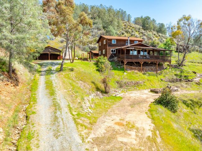 9000 Six Bit Gulch Rd, House other with 3 bedrooms, 2 bathrooms and null parking in Jamestown CA | Image 8