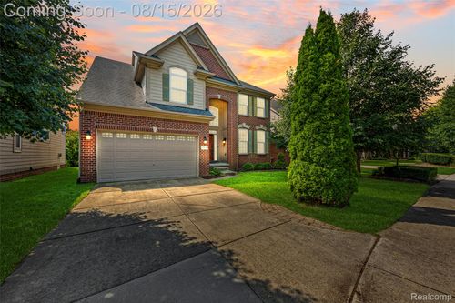 3809 Yorba Linda Blvd, Royal Oak, MI, 48073-6766 | Card Image