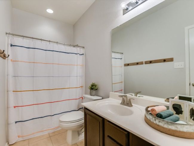 241 Sunnyside Dr, House other with 3 bedrooms, 2 bathrooms and 4 parking in Kyle TX | Image 14