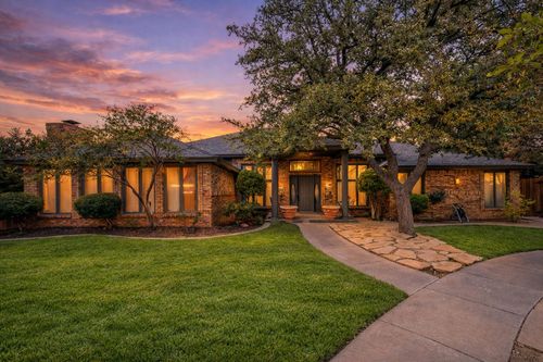 9604 Savannah Ave, Lubbock, TX, 79424-5032 | Card Image