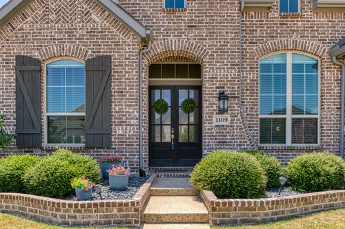 1109 10th St, Argyle, TX, 76226-2071 | Card Image