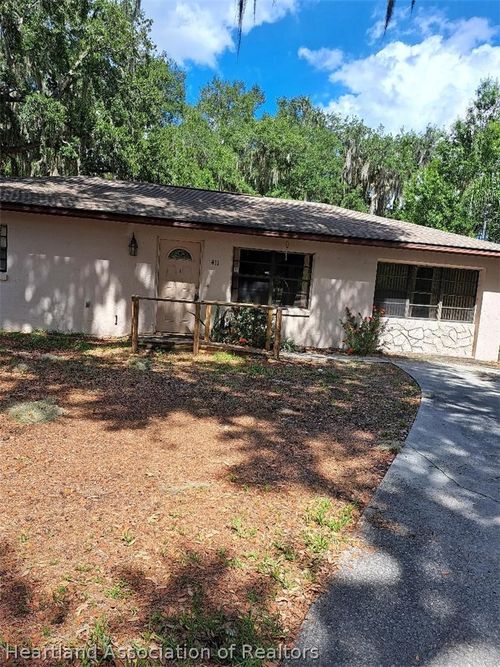 411 Highlands Lake Dr, Lake Placid, FL, 33852-9031 | Card Image