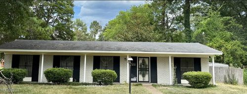 2520 Queensroad Ave, Jackson, MS, 39213-4629 | Card Image