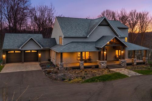 10700 Sunfield Road, Sunfield Township, MI, 48890 | Card Image