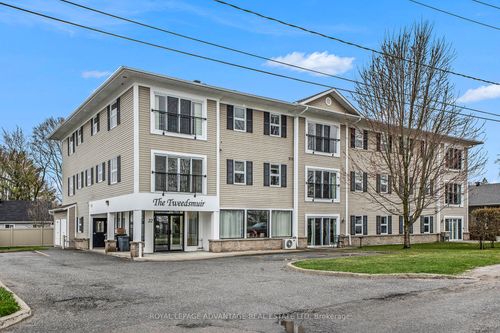 22 Welland Street, Perth, ON, K7H3H7 | Card Image