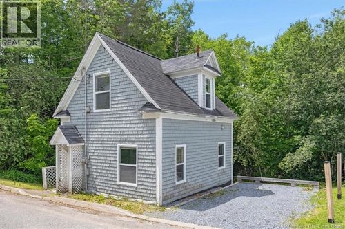 20 Acadia Cres, Hampton, NB, E5N3A1 | Card Image